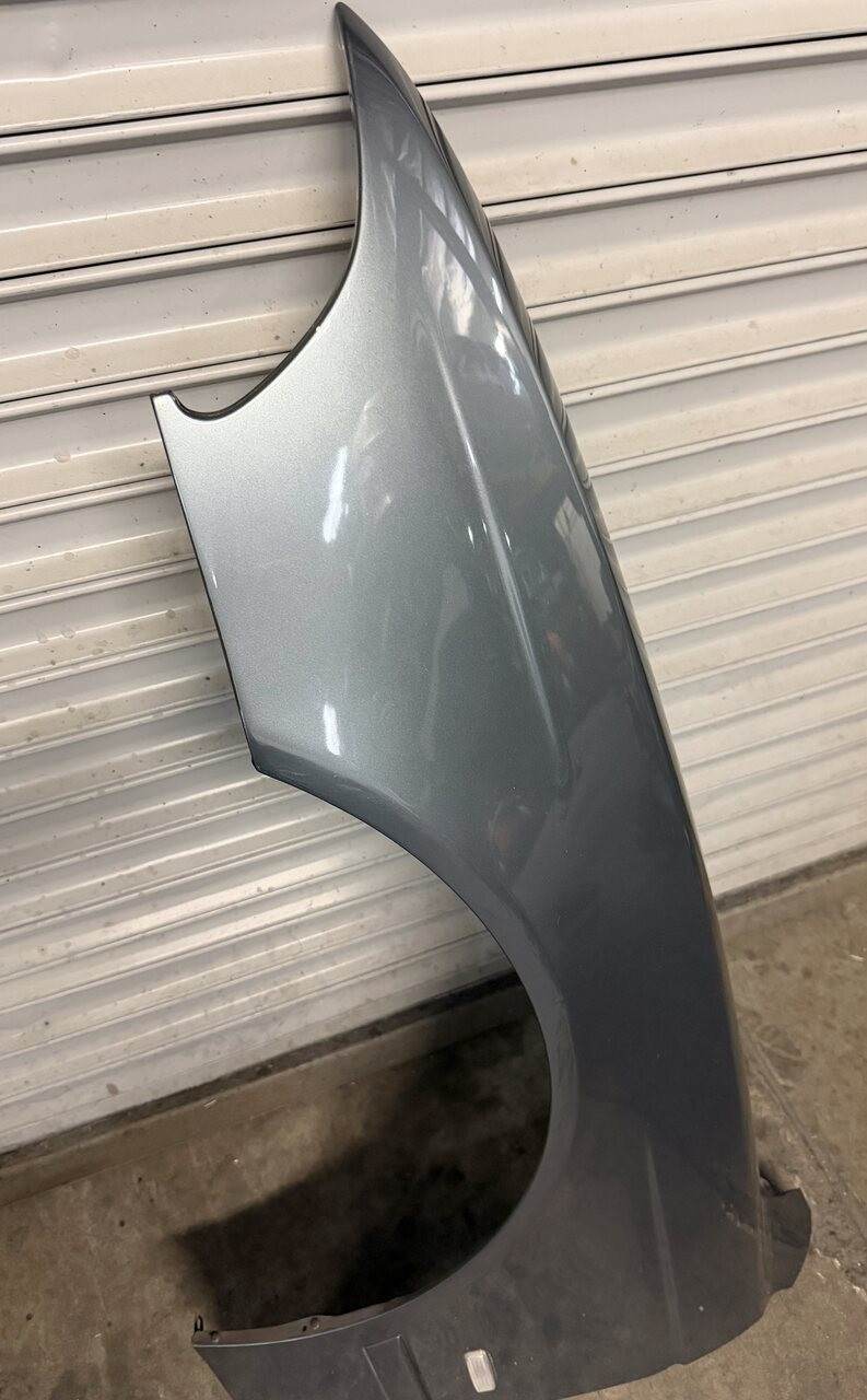 DRIVER FENDER TITANGRAU BMW E39 M5 540i 530i 528i 525i 8162133