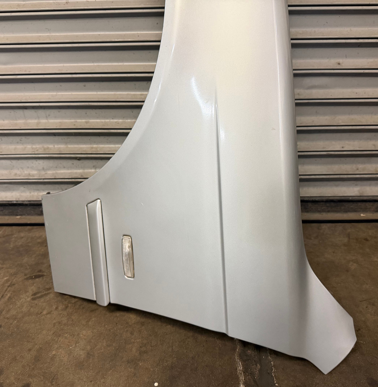 DRIVER FENDER TITANSILBER BMW E39 M5 540i 530i 528i 525i 8162133