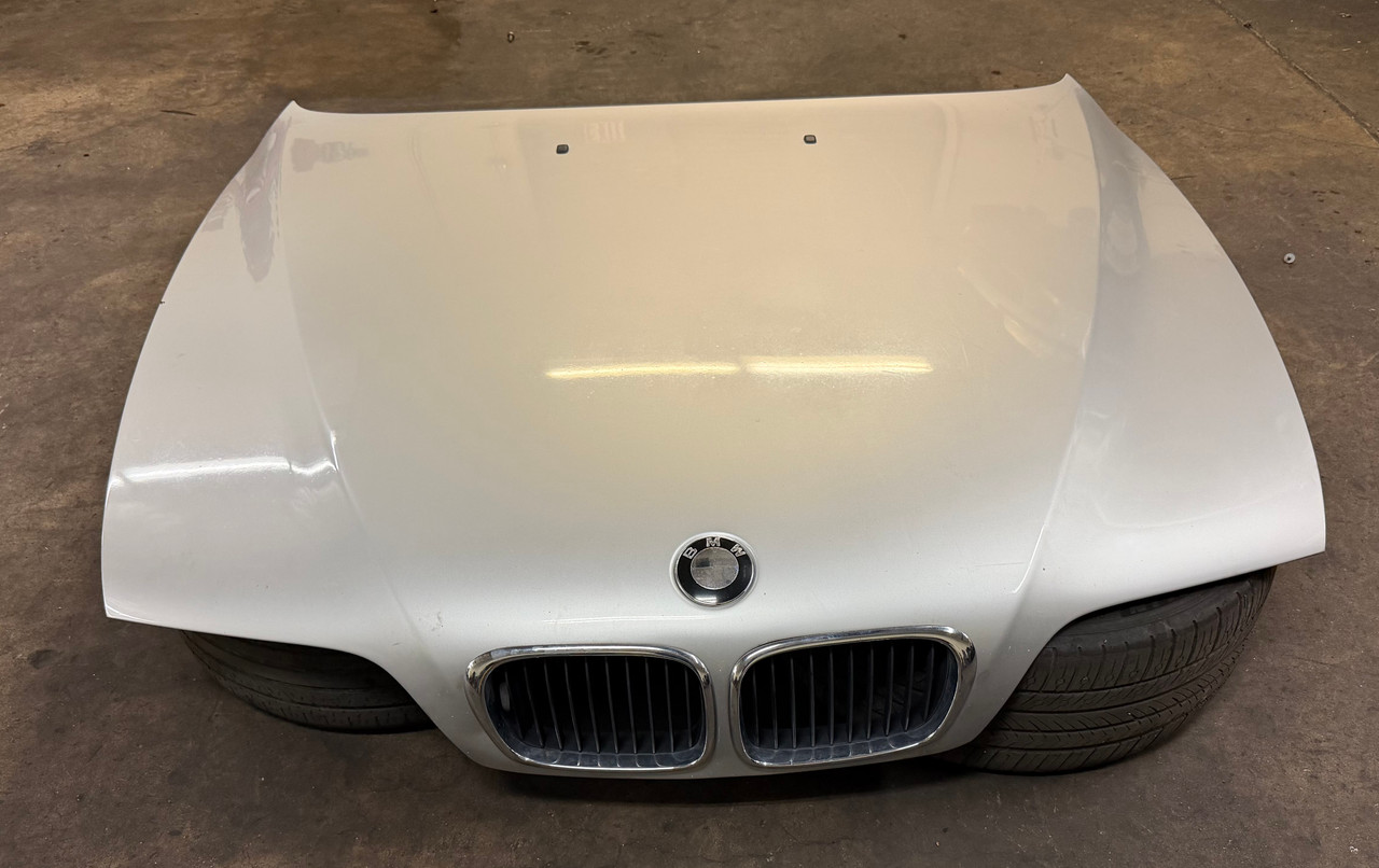 HOOD BONNET TITANSILBER BMW e39 M5 540i 530i 525i 528i 8238592