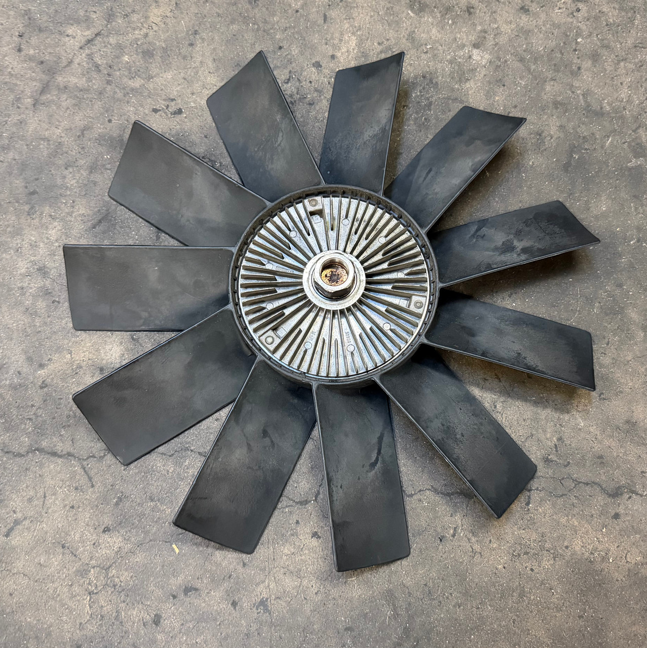 MECHANICAL CLUTCH FAN BMW e38 740i e39 540i e53 X5 4.4