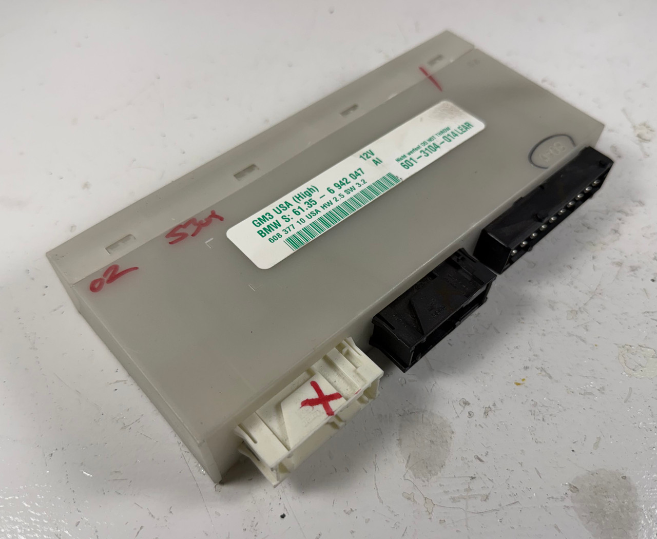 BMW E39 540i M5 530i 525i GM 3 High General Module 6942047