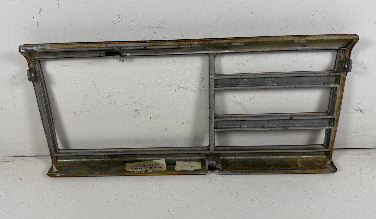 DASH RADIO MONITOR WOOD TRIM BMW E38 740iL 750iL 8360706