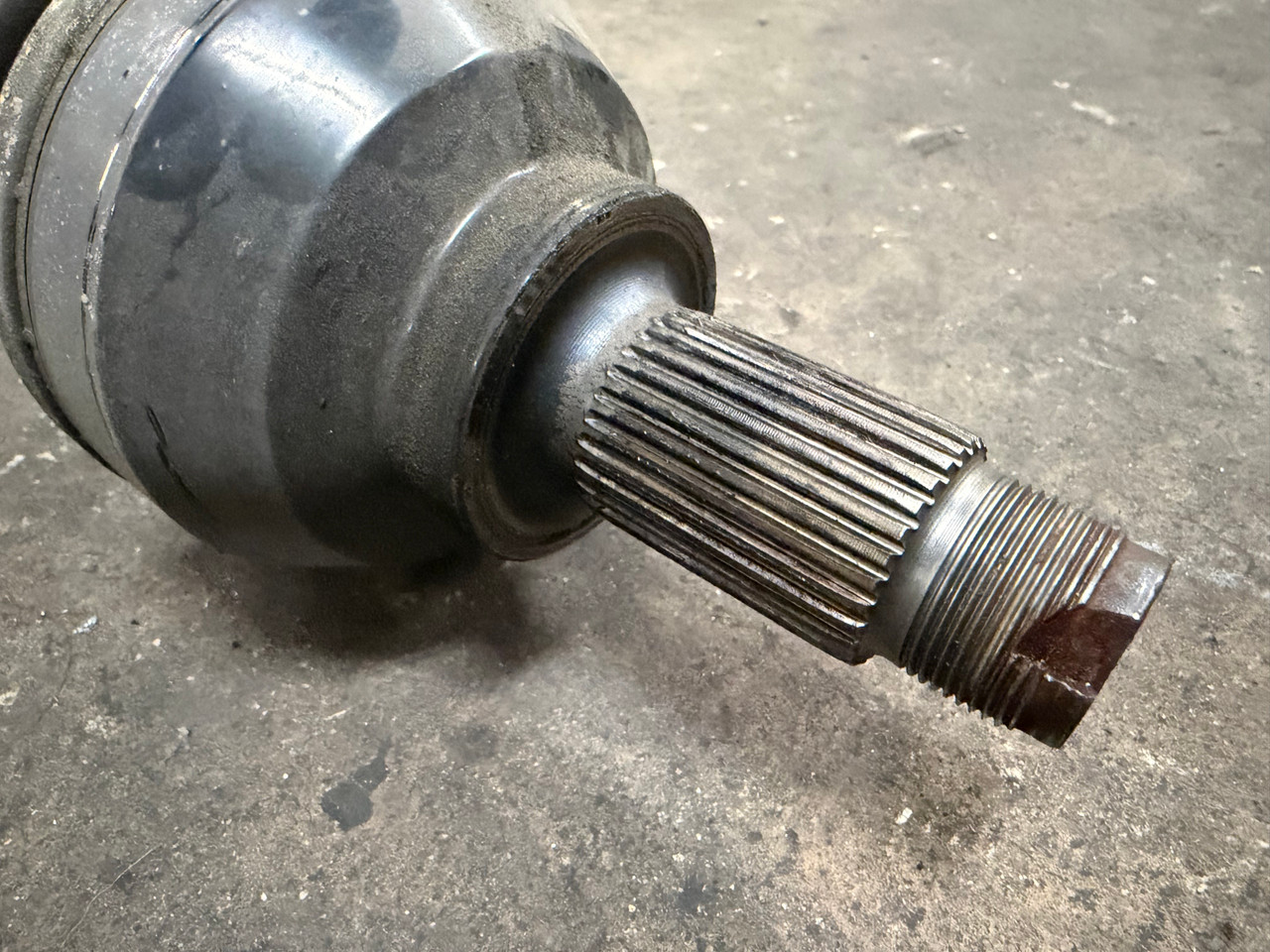 DRIVER LEFT REAR CV AXLE SHAFT BMW e39 540i 1229512