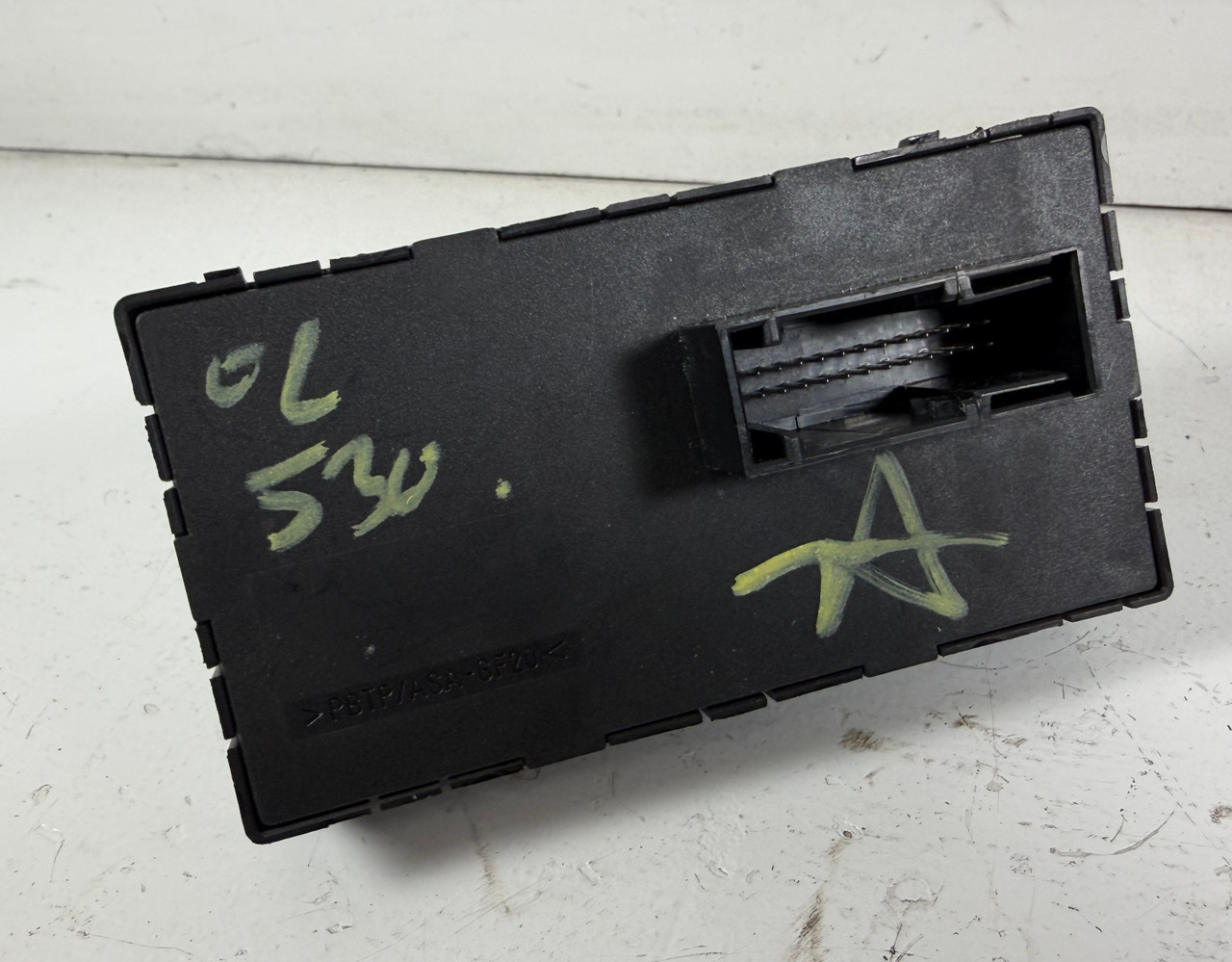 Driver Front Seat Control Switch BMW e39 540i 530i 528i 525i 6910717