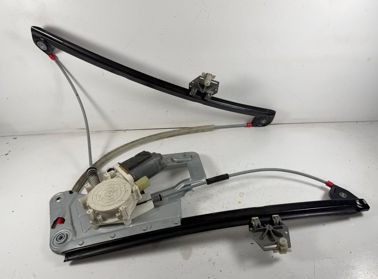 DRIVER LEFT FRONT WINDOW REGULATOR BMW E39 M5 540i 530i 525i 8252391