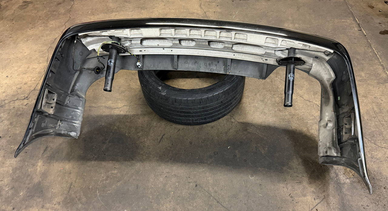 REAR BUMPER COVER W/ PDC SENSORS BMW E39 530i 540i 525i 8159367