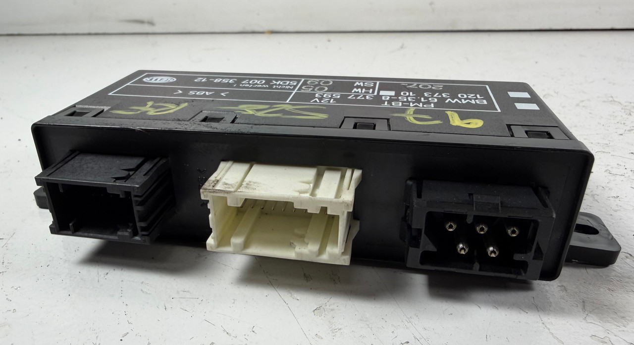WINDOW REGULATOR SIDE MIRROR CONTROL MODULE BMW E39 540i 528i 8377593