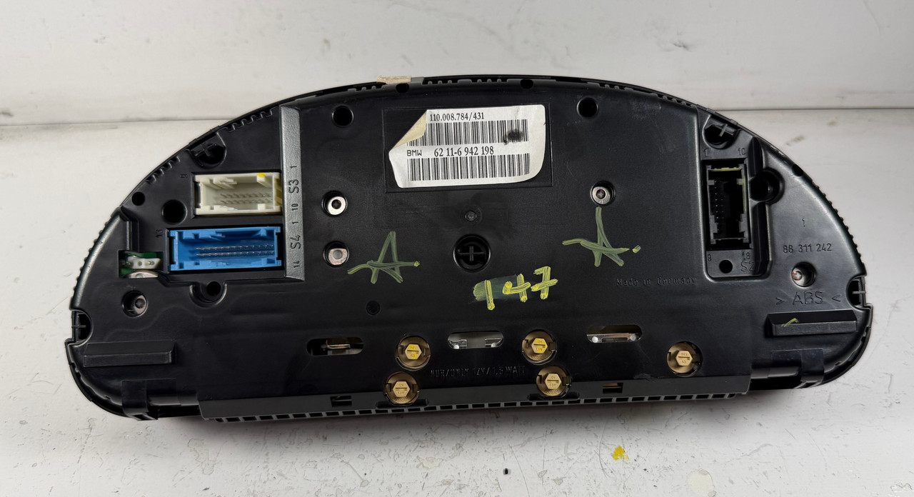 DASH GUAGE CLUSTER SPEEDOMETER BMW E39 540i 530i 6942198