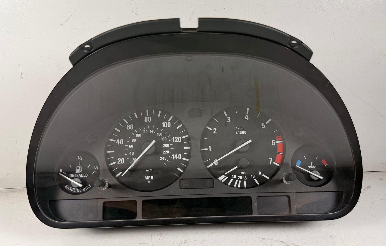 DASH GUAGE CLUSTER SPEEDOMETER BMW E39 540i 530i 6942198