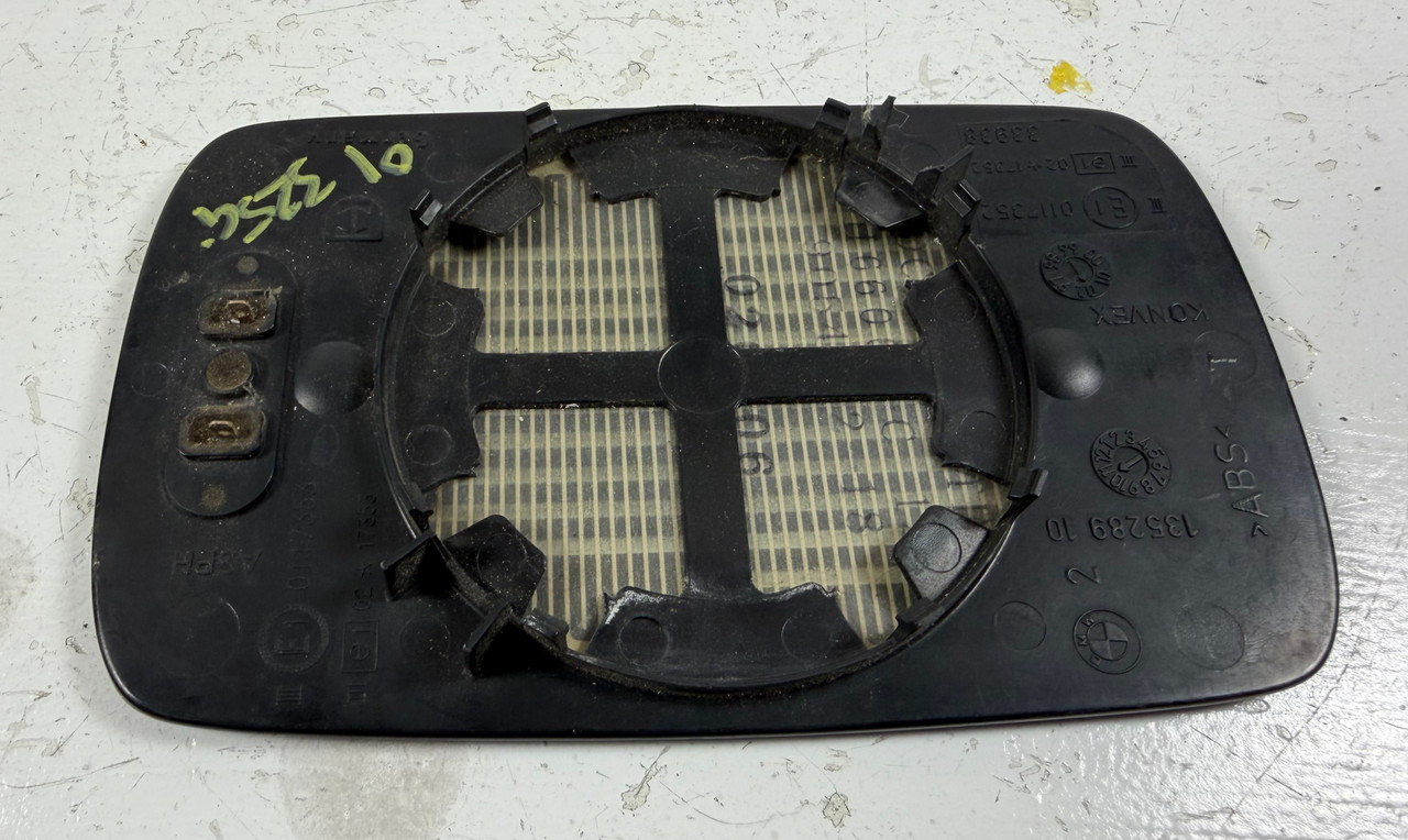 2000-03 BMW E46 330ci 325ci 323ci Passenger Side View Mirror Glass