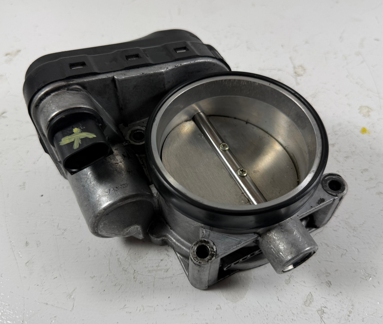 M62tu ENGINE THROTTLE BODY BMW E38 740i E39 540i 1435959