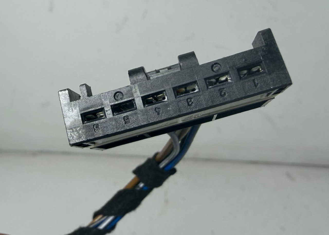 TAIL LIGHT WIRE CONNECTOR SOCKET 2001-03 BMW E39 M5 540i 530i 525i 8369702