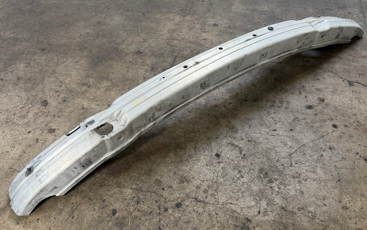 BMW E39 M5 540i 528i FRONT BUMPER REINFORCEMENT CRASH BAR 8172386