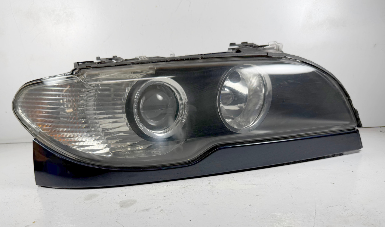 2003-05 BMW E46 330ci 325ci Passenger  Xenon Headlight 7165912