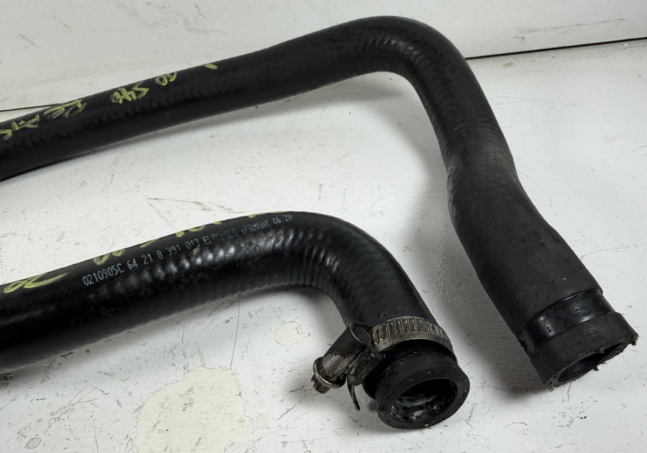 REAR ENGINE INLET WATER VALVE HOSES 1999-03 BMW E39 540i 8391013