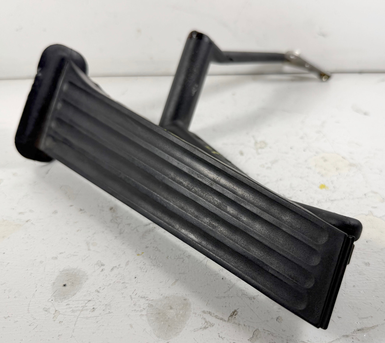 1999 BMW E38 740i E39 540i GAS ACCELERATOR PEDAL 1162001