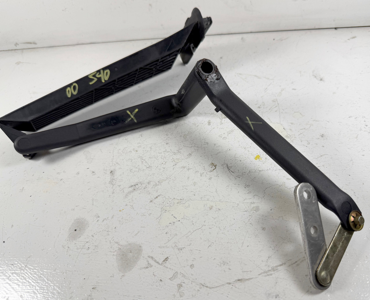 1999 BMW E38 740i E39 540i GAS ACCELERATOR PEDAL 1162001