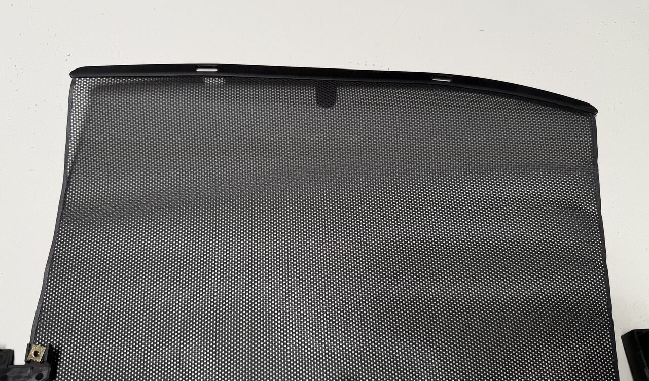 BMW E39 DRIVER REAR WINDOW PRIVACY SUN SHADE M5 540i 528i 530i 525i