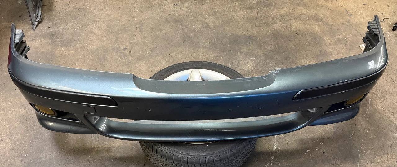 1998-03 BMW E39 M5i 540i M TECH FRONT BUMPER COVER