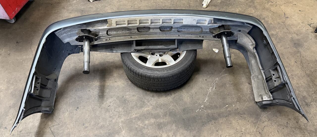 1998-03 BMW E39 M5 540i REAR M TECH BUMPER COVER ANTHRAZIT