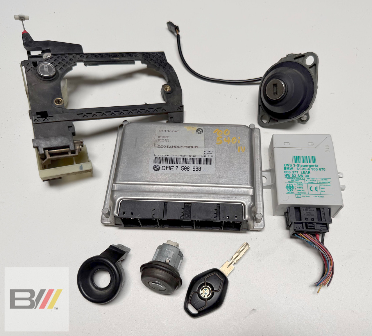 2000-03 BMW 540i M62tu ENGINE COMPUTER DME KIT 7508698