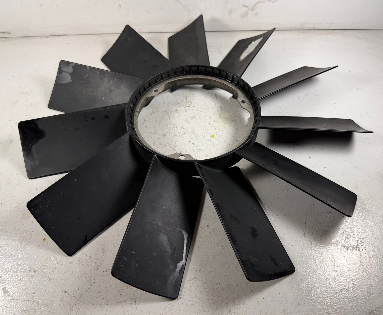 OEM COOLING FAN BLADE BMW 540i 740i X5 4.4 e32 e31 e38 e39 e53 1712110
