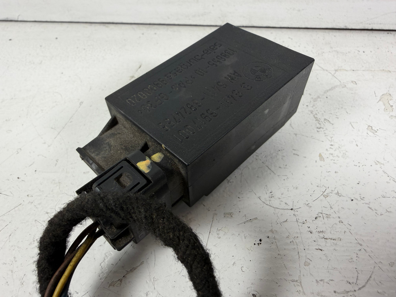 BMW OEM AUXILIARY FAN TEMPERATURE SENSOR E46 330i 325i E39 540i 530i 525i 6917001