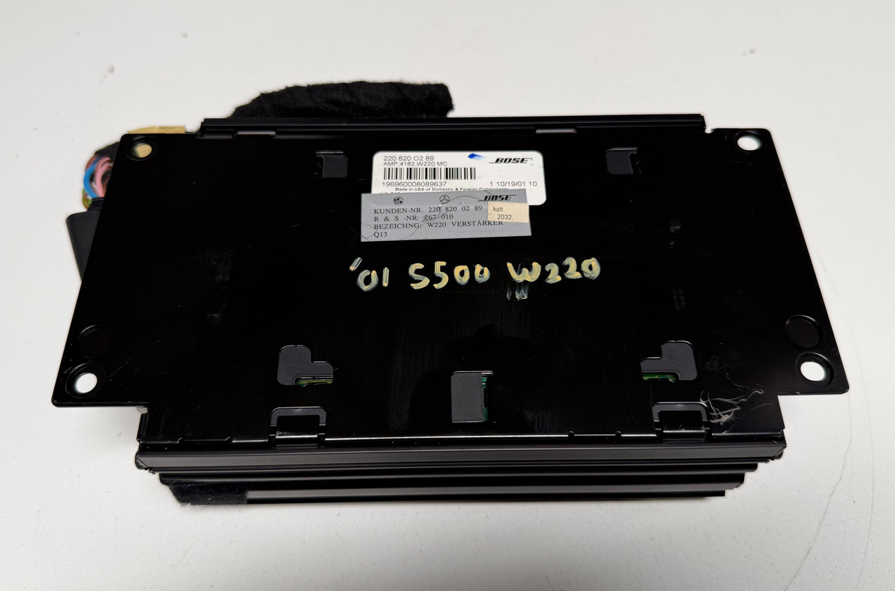 MERCEDES BENZ W220 S500 S430 BOSE AUDIO AMPLIFIER 2208200289