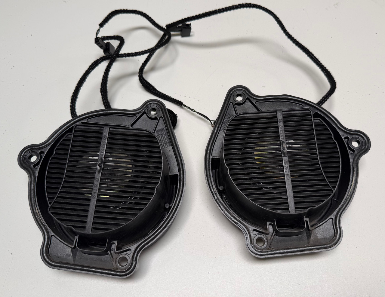 MERCEDES BENZ W220 S500 S430 REAR DOOR BOSE SPEAKERS 2208201502