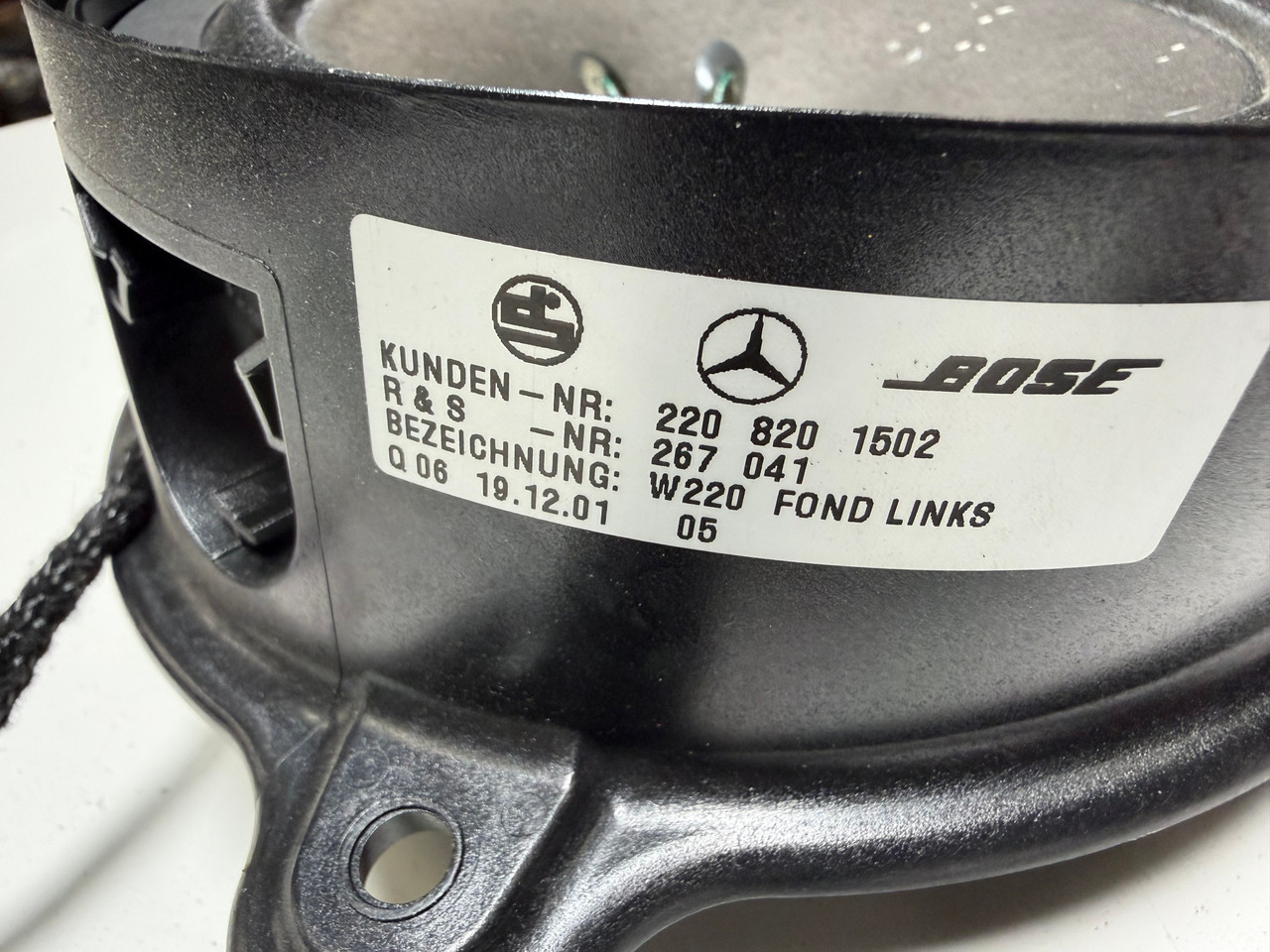MERCEDES BENZ W220 S500 S430 REAR DOOR BOSE SPEAKERS 2208201502