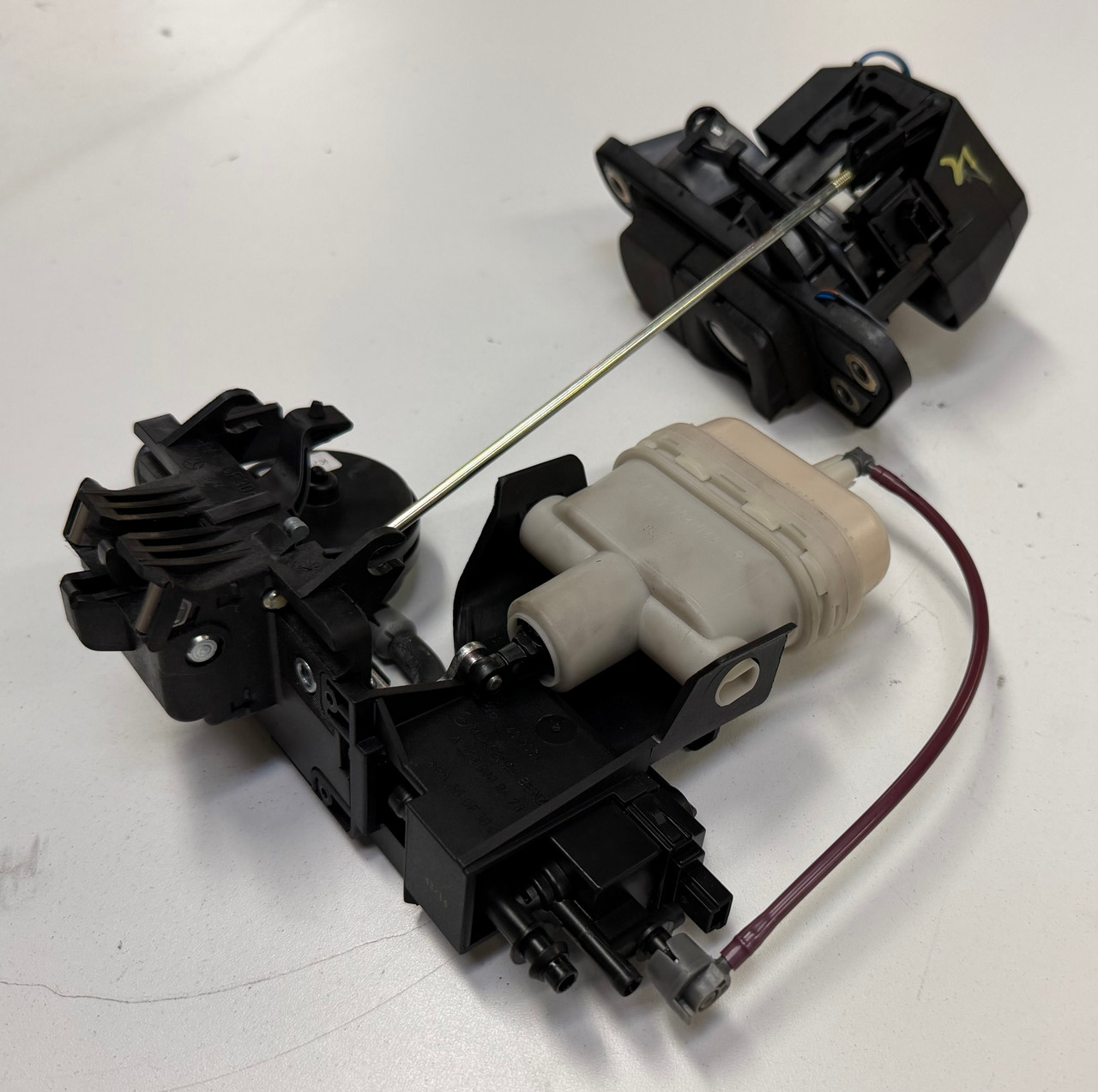 MERCEDES BENZ S500 W220 TRUNK LOCK LATCH ACTUATOR OEM