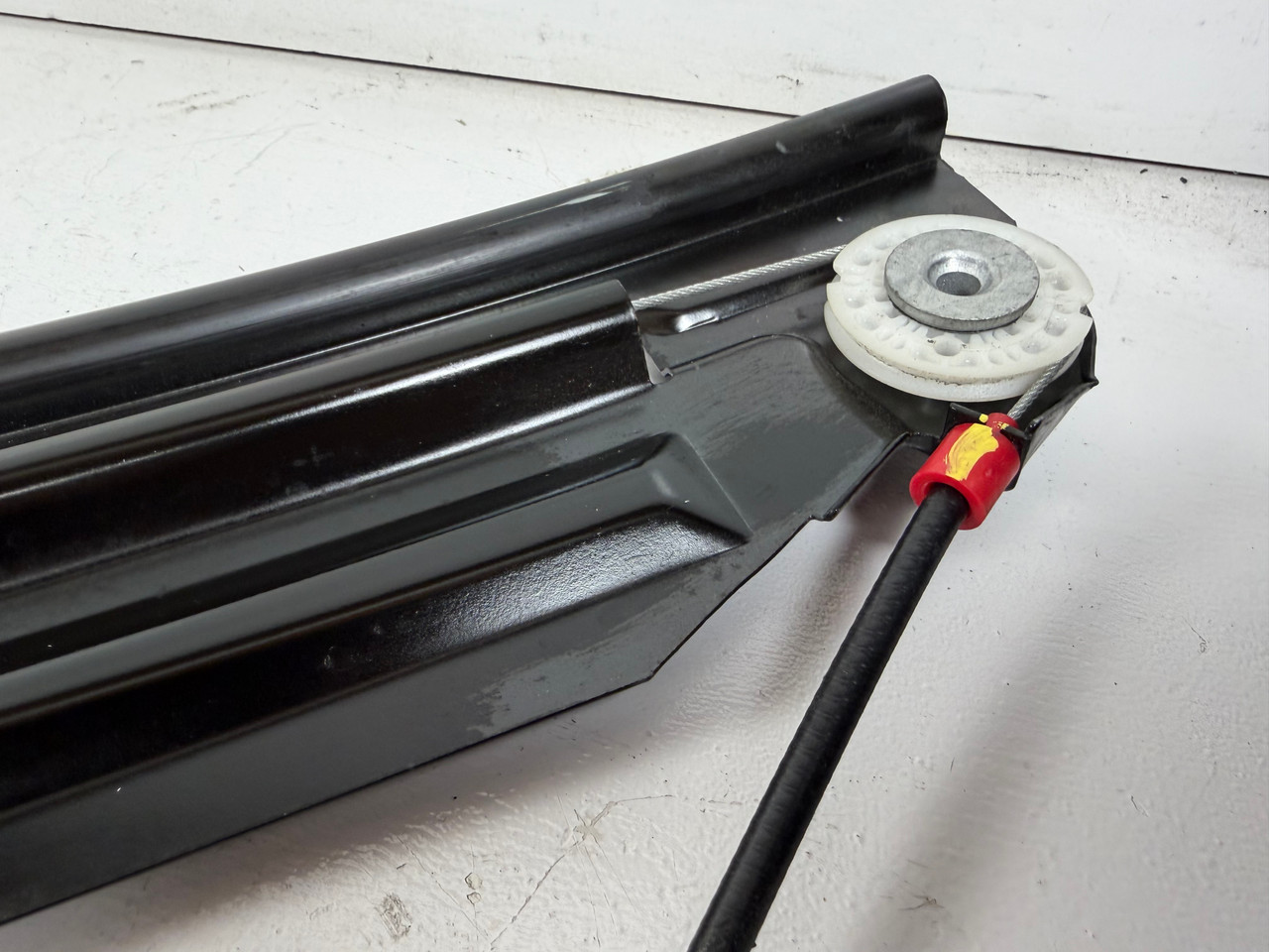 DRIVER REAR WINDOW REGULATOR 1999-03 BMW E39 M5 540i 530i 525i 8252429