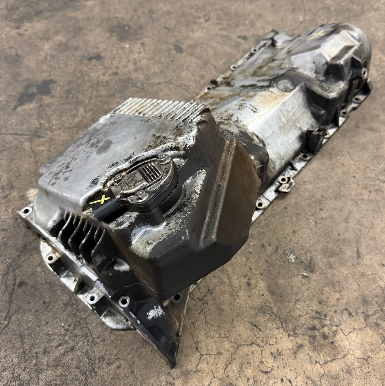 ENGINE OIL PAN BMW E39 E60 530i 528i 525i 1709248