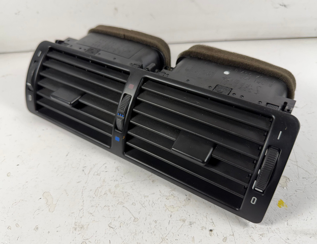 DASH AIR VENT AIR CONDITIONER HEATING BMW E39 M5 540i 530i 525i