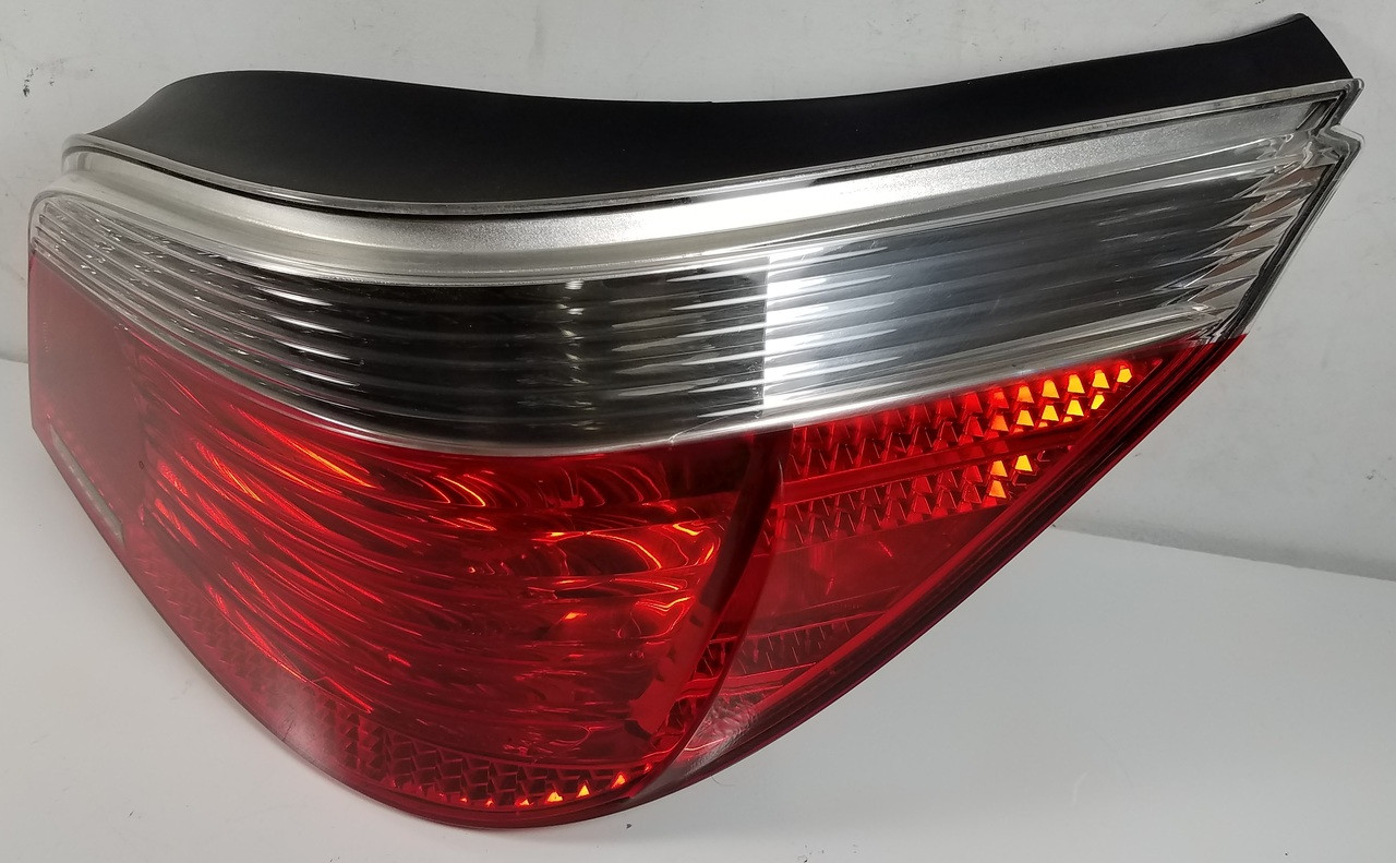 2004-07 BMW E60 5-SERIES PASSENGER BRAKE TAIL LAMP LIGHT 7165740