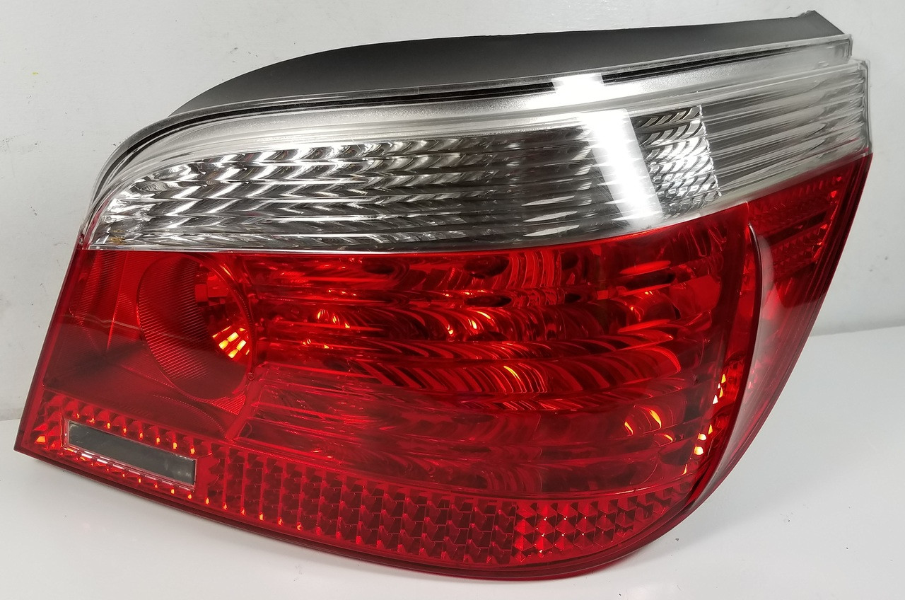 2004-07 BMW E60 5-SERIES PASSENGER BRAKE TAIL LAMP LIGHT 7165740 