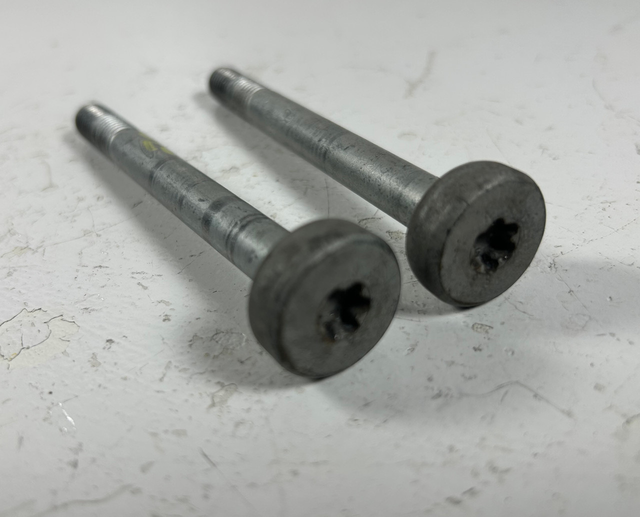 2000-05 BMW E46 330ci 325ci FRONT BUMPER SUPPORT BOLTS