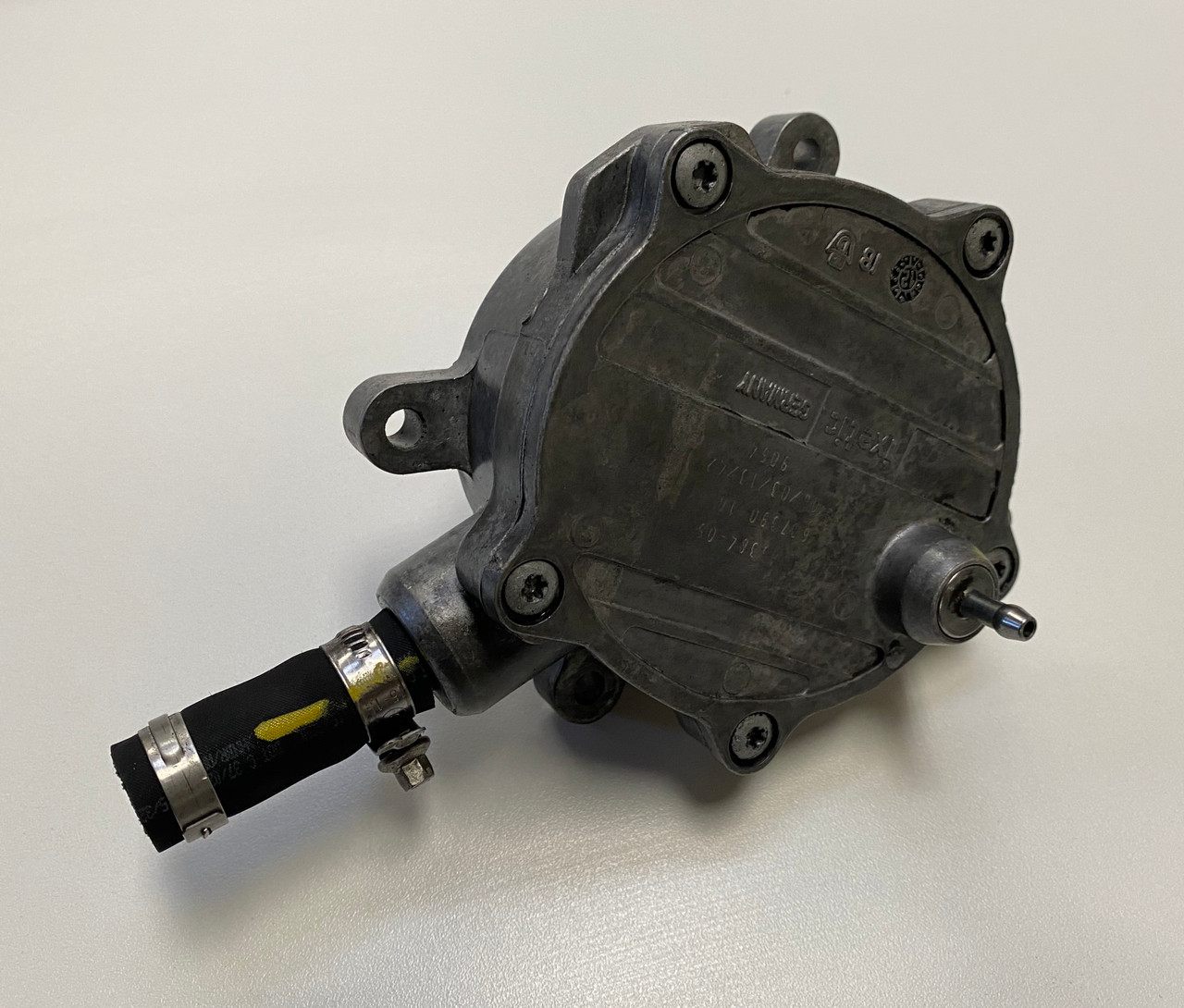 BMW E60 545i 550i E65 E66 POWER BRAKE BOOSTER VACUUM PUMP 7545384