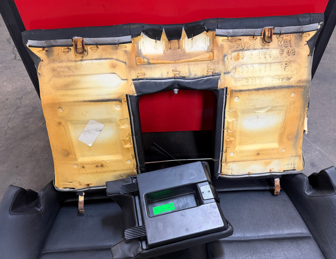 BMW E46 M3 330ci 325ci CONVERTIBLE REAR BLACK LEATHER SEATS 8255021