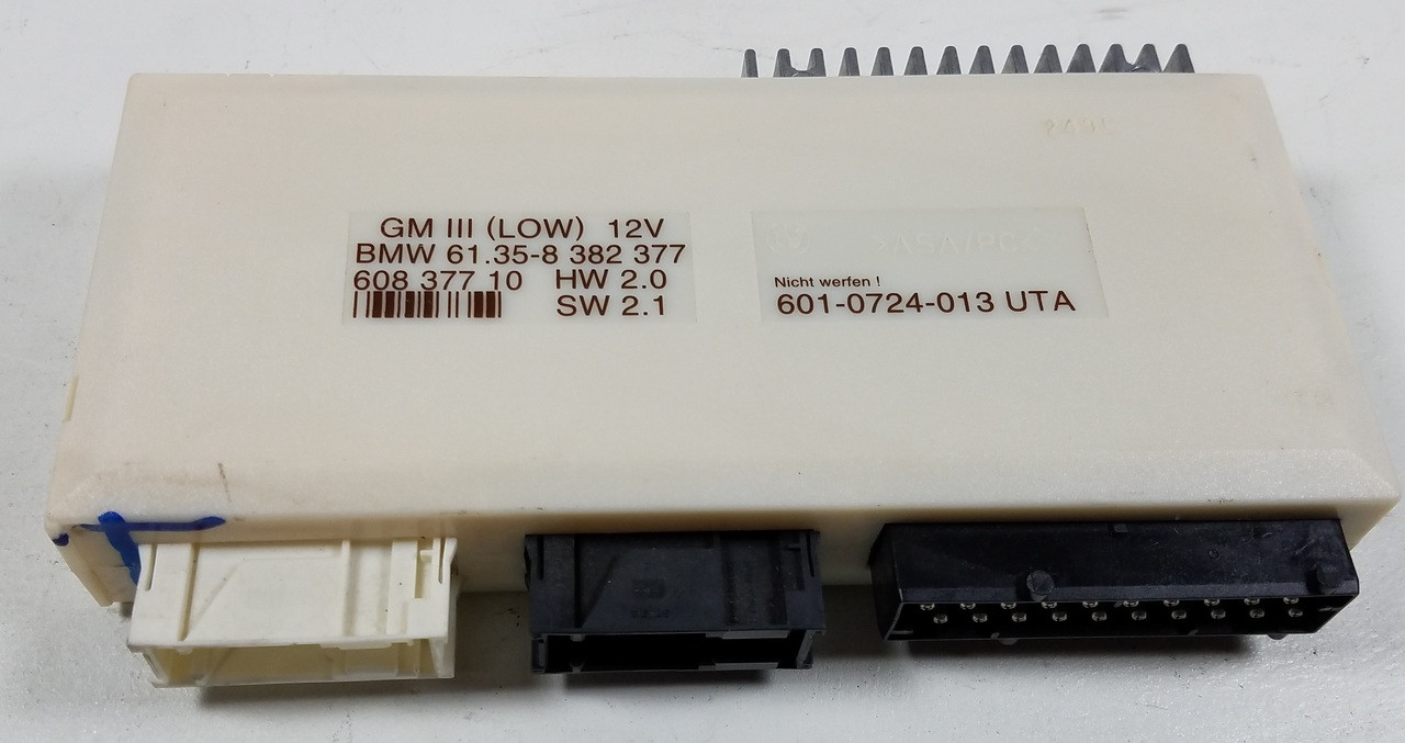 1999-03 BMW E39 528i 540i 525i GM III LOW GENERAL MODULE 8382377