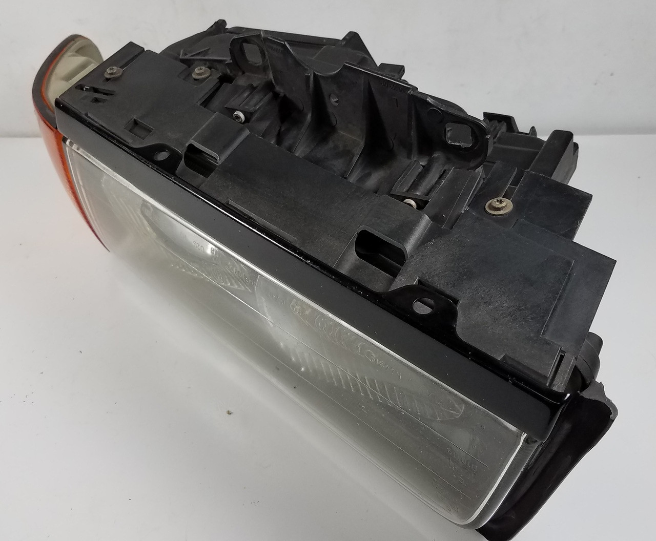 96 97 98 BMW E38 740 750 DRIVER FRONT HALOGEN HEADLIGHT