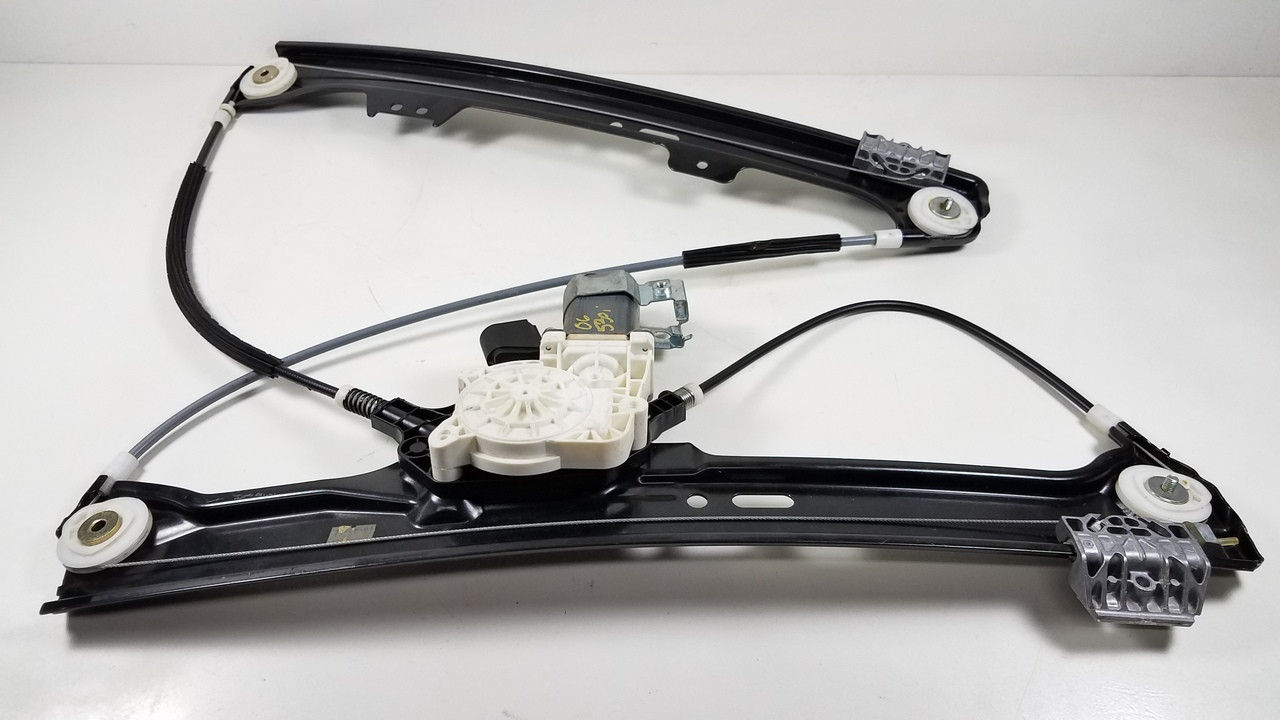 2004-07 BMW E60 E61 5-SERIES DRIVER FRONT WINDOW LIFTER REGULATOR 7184383 
