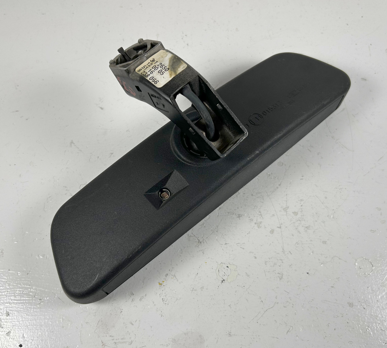 1999-01 BMW E38 740iL 750iL REAR VIEW MIRROR OEM 8238066