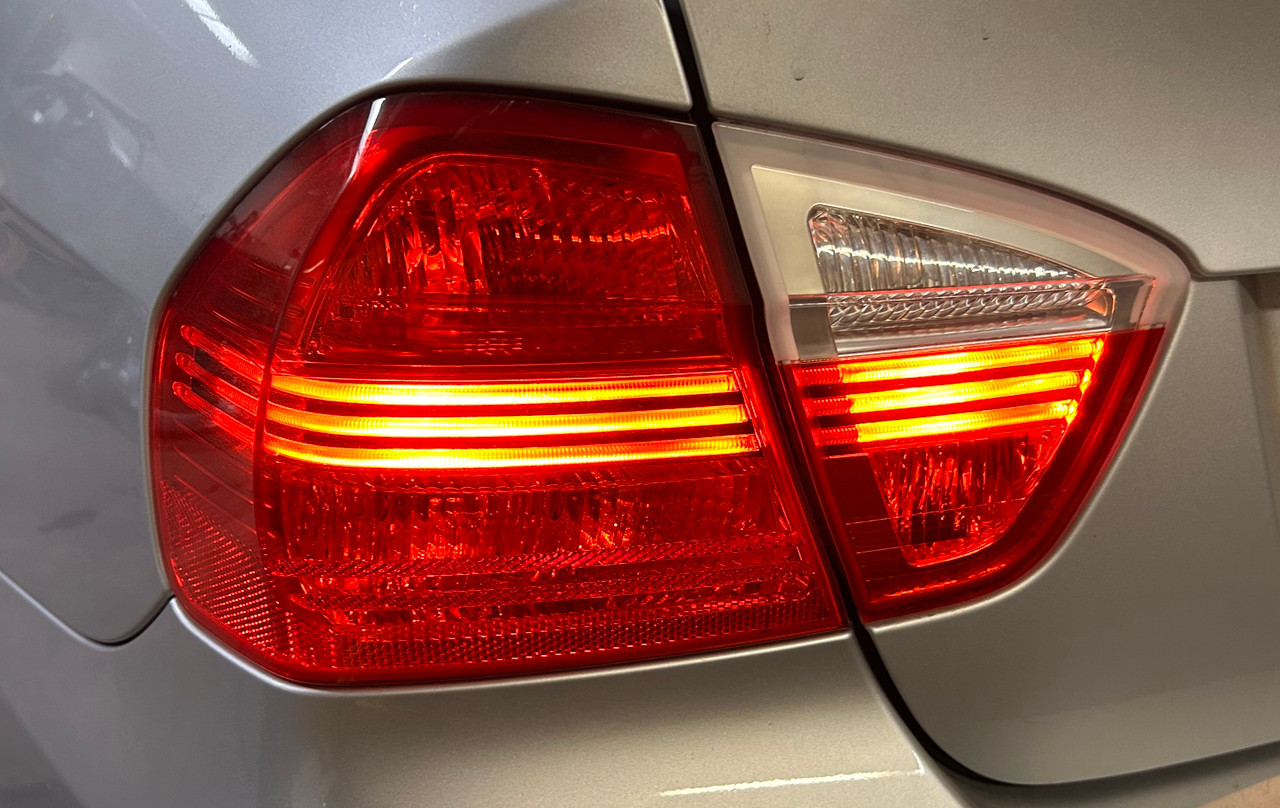 Driver Rear Brake Tail Light 2006-08 BMW e90 335i 328i 7161955