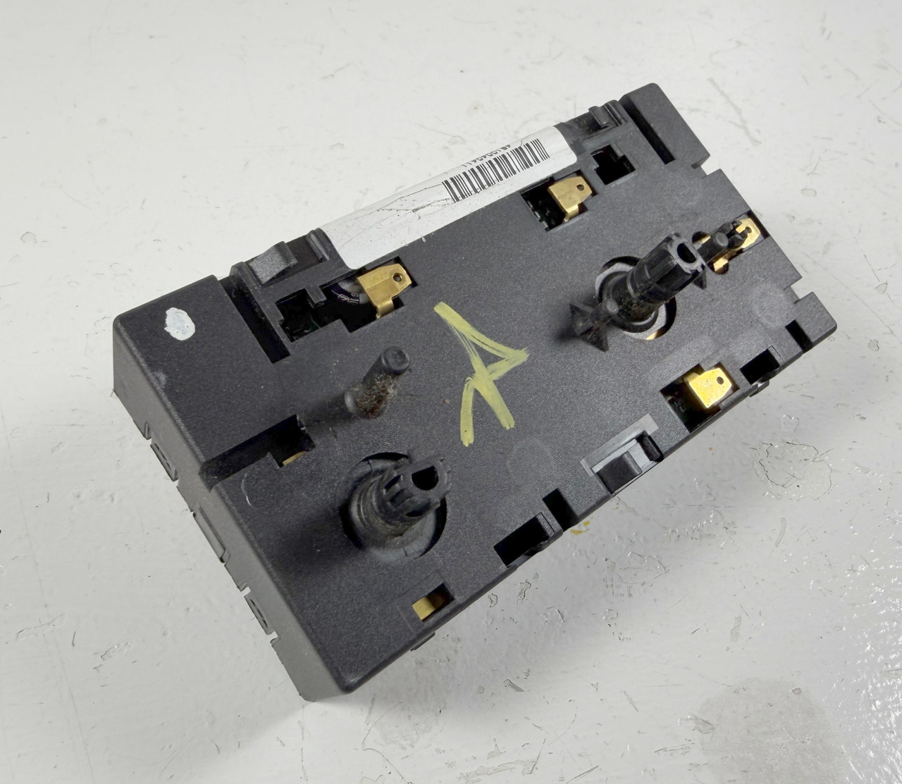 Driver Front Seat Control Switch BMW e39 540i 530i 528i 525i 6905509