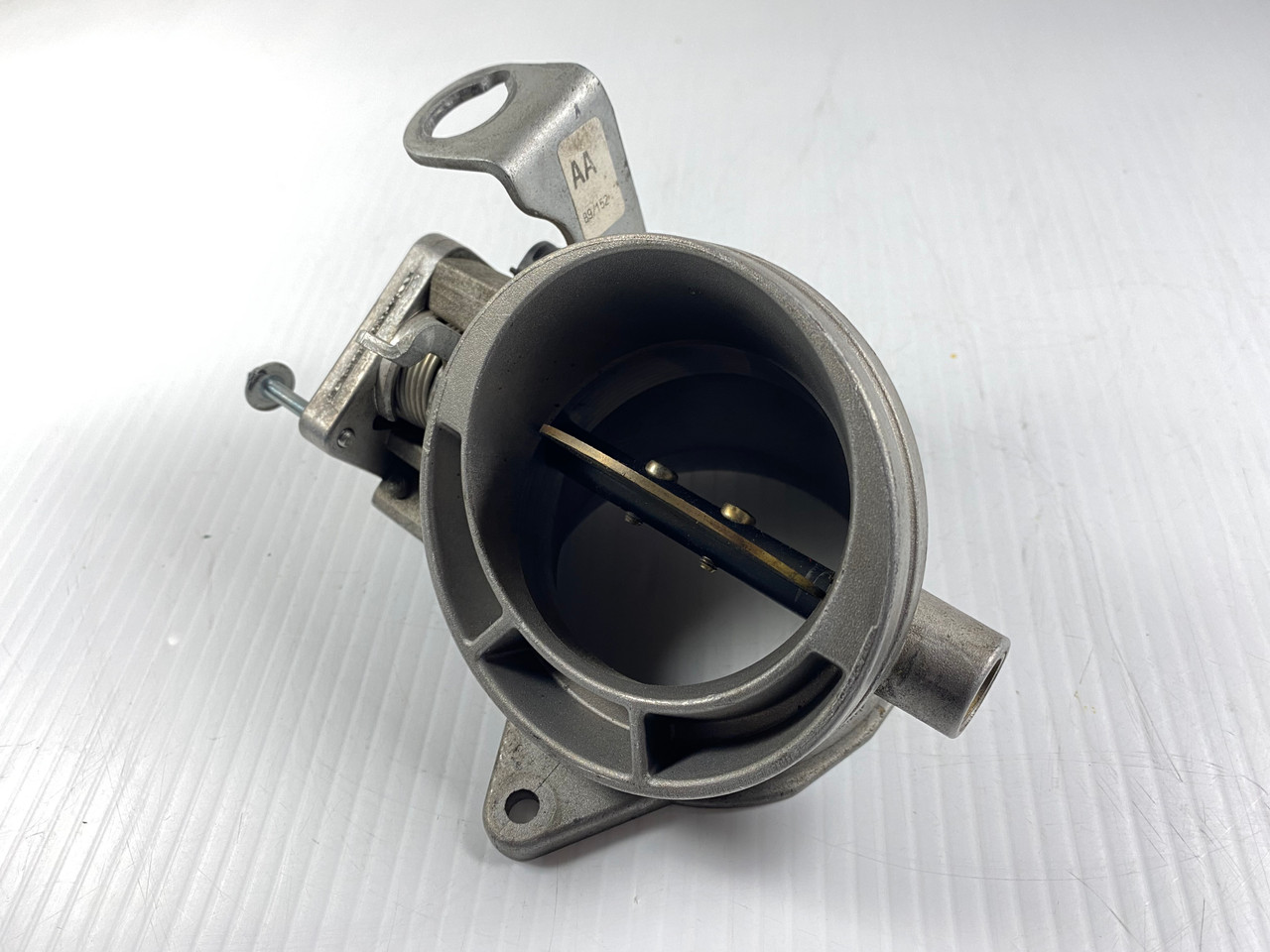 1992-99 BMW E34 E36 SECONDARY THROTTLE HOUSING ASC 1703463	