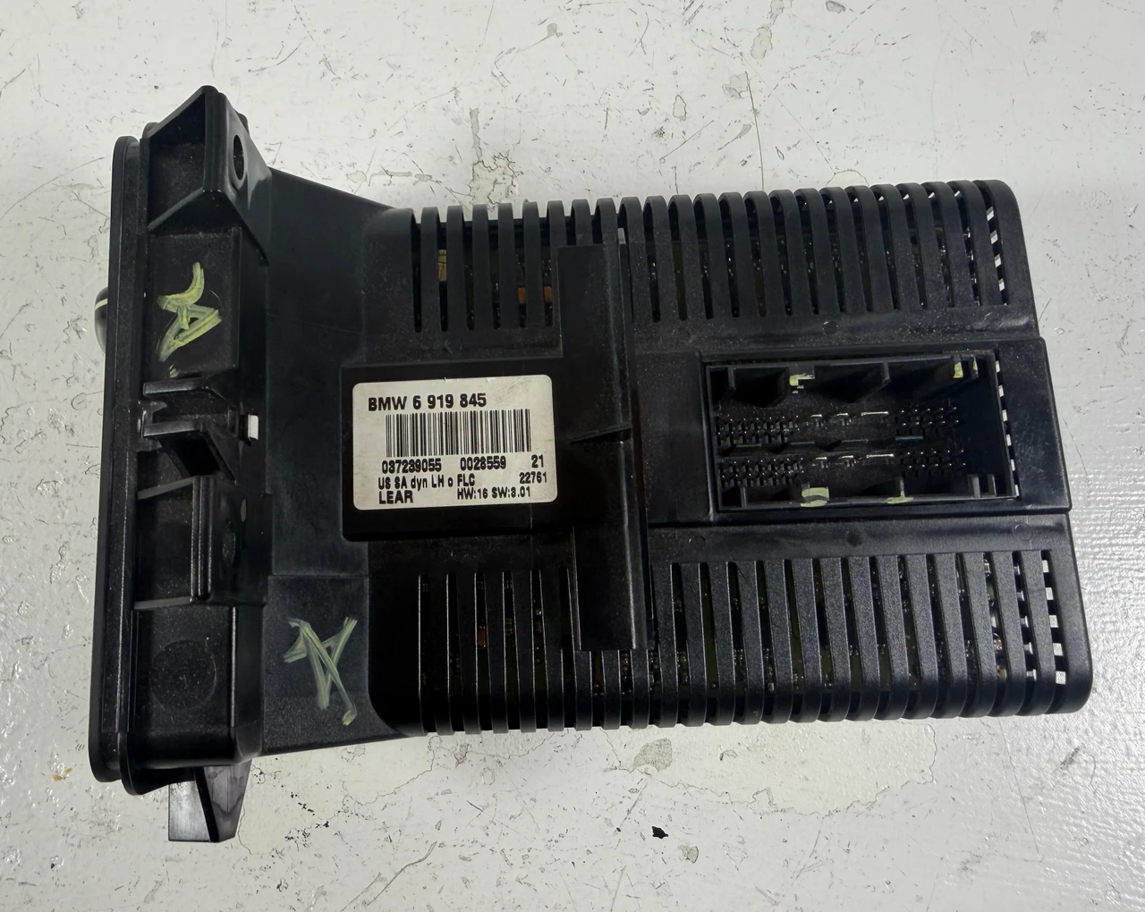 BMW E46 330i 325i HEADLIGHT SWITCH LCM LIGHT CONTROL MODULE 6919845