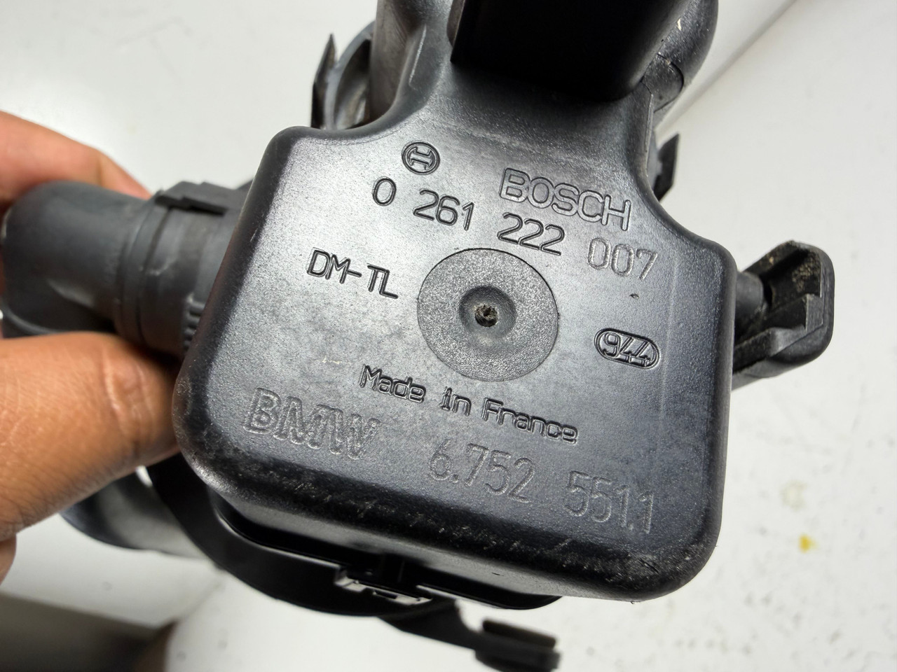 BMW E46 330 325 Fuel Leak Detection Charcoal Canister 6752223