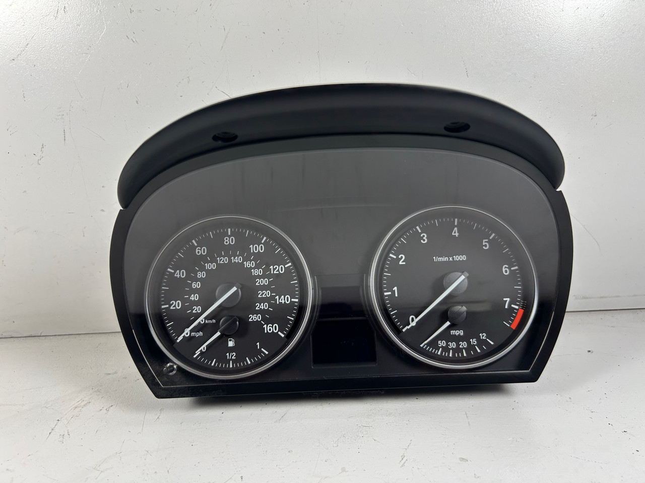 2008-11 BMW E90 E92 330i 328i DASH SPEEDOMETER GAUGE CLUSTER 9220984