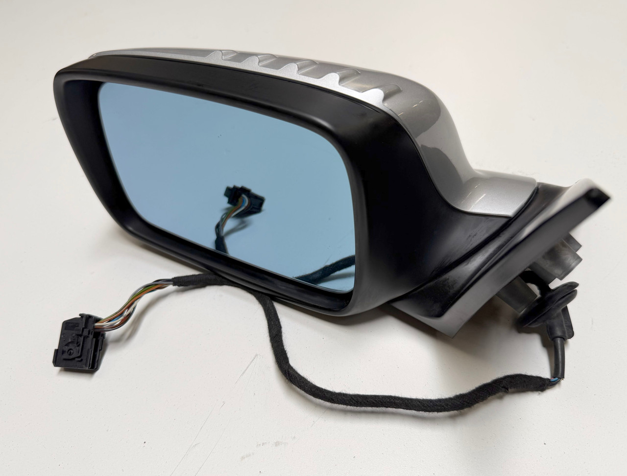1999-03 BMW E46 330ci 325ci 323ci Driver Door Side View Mirror 8247117
